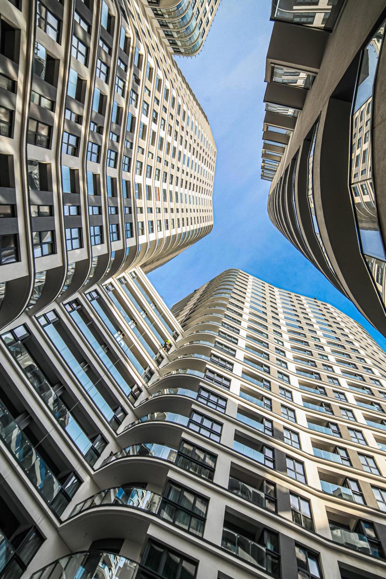 Big City Life Apartments - Bliska Wola Tower A 바르샤바 외부 사진
